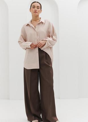 Жіноча сорочка oversize світло-бежева з жатою текстурою7 фото