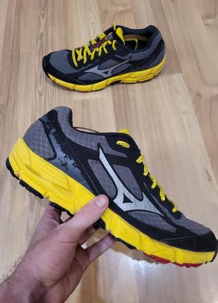 Кроссовки mizuno wave kien