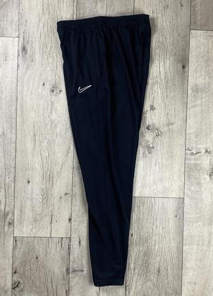 Nike dri-fit штаны 158-170 см подростковые зауженные чёрные оригинал7 фото
