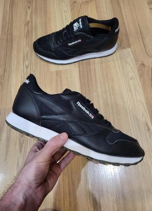 Кроссовки reebok classic