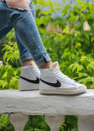 Женские кроссовки nike blazer high