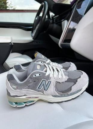 Женские кроссовки new balance 2002r