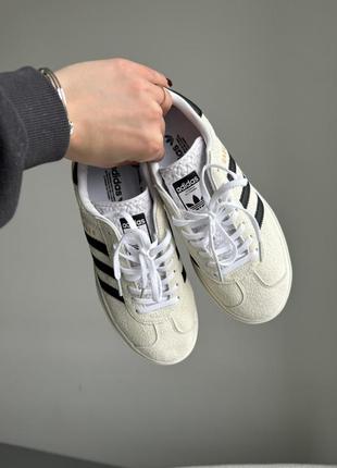 Adidas gazelle bold beige/black/white1 фото