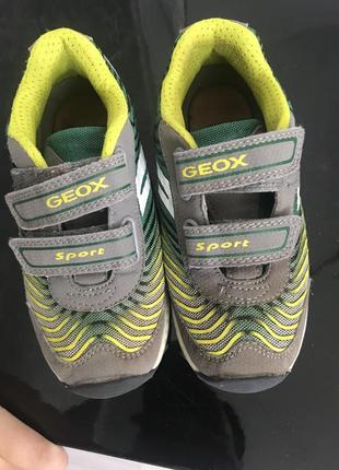 Кроссовки geox мальчик 29 р.