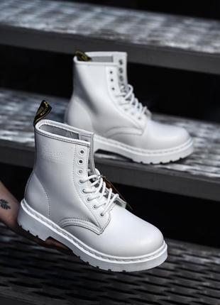 Черевики dr. martens tripple white ботинки