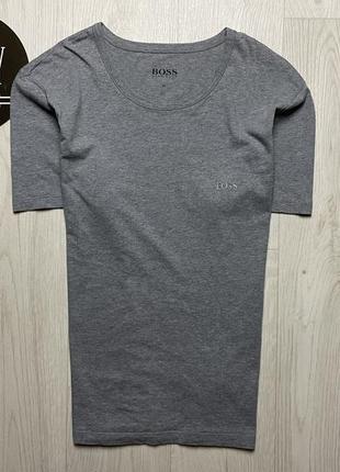 Чоловіча футболка hugo boss, розмір m