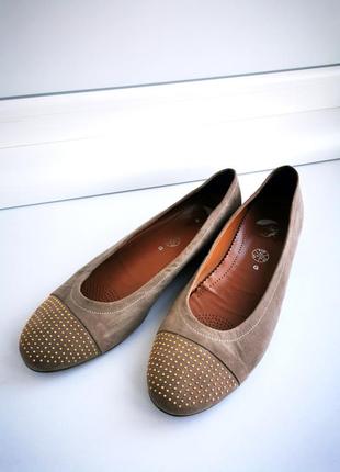 Красивые женские туфли-балетки ara7 фото