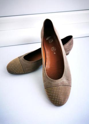 Красивые женские туфли-балетки ara3 фото