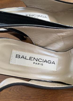 Босоножки туфли бренда balenciaga. оригинал. размер 35.3 фото