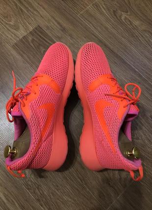 Кросівки кросівки nike roshe one hyperfuse br - total crimson6 фото