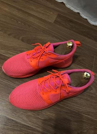 Кроссовки кроссовки nike roshe one hyperfuse br - total crimson7 фото