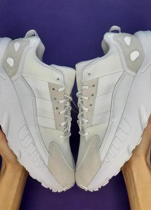 Оригінальні нові жіночі кросівки adidas zx5 фото