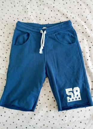 Шорты на мальчика 8-9 лет
