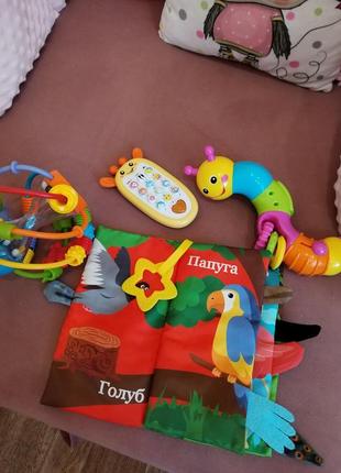 Набор игрушек деткам 6м+