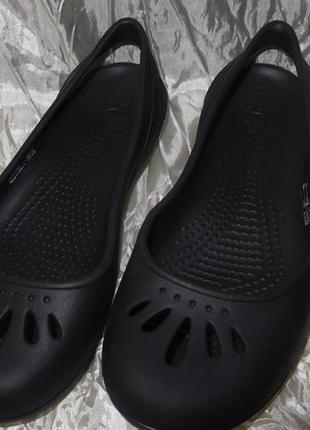 Кроксы балетки босоножки черные crocs w5 22,5 см4 фото