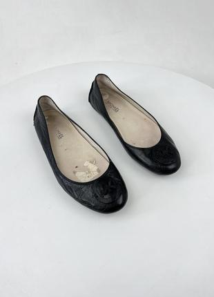 Жіночі шкіряні балетки michael kors