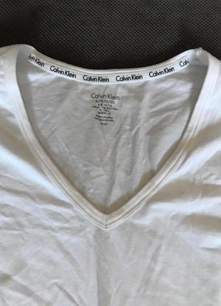 Calvin klein идеальная базовая футболка2 фото