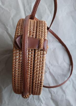 Плетеная сумка кожаный клапан женская сумка соломенная плетенья3 фото