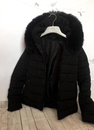 Дута зимова демісезонна куртка пуховик з капюшоном весна/осінь зима поперечна дутік хутро