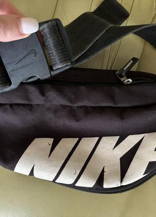 Nike бананка сумочка на пояс пояс поясная сумка оригинал5 фото
