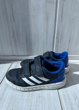 Кроссовки adidas.29