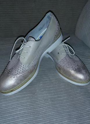 Tamaris (немечковая) кожаные туфли размер 37 (24,5 см)