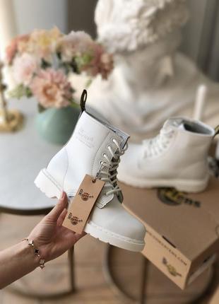 Ботинки dr. martens 1460 white черевики