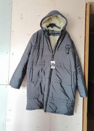 Теплая зимняя куртка на меху размер 60-62