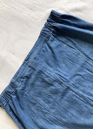 Трендовая длинная синяя джинсовая юбка (размер 18/46)7 фото