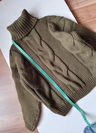 Ідеальний в'язаний светр, оливковий відтінок5 фото