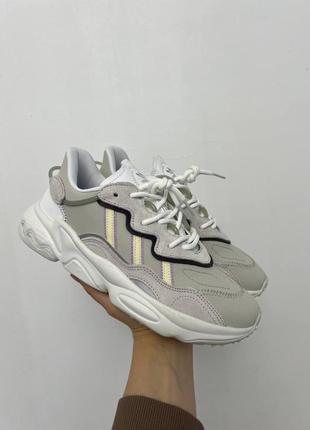 Кросівки жіночі adidas ozweego1 фото