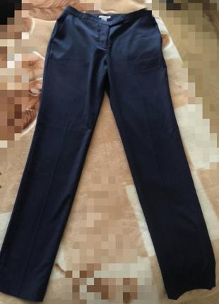 Классические зауженные брючки со стрелками h&m, р.38, состояние идеально