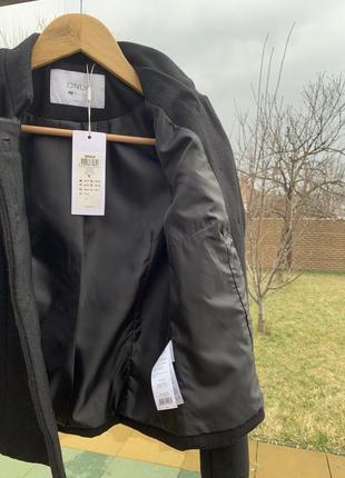Шерстяной женская пиджак в чёрном цвете от бренда only, новый стильный жакет7 фото