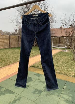 Оригінальні чоловічі джинси слім від бренду levi's 511, прямі джинси