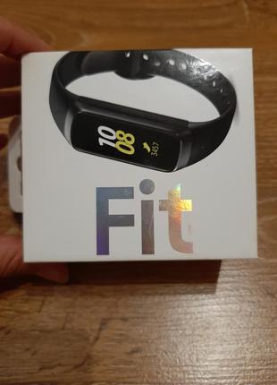 Фитнес- трекер samsung galaxy fit