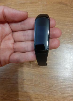 Фитнес- трекер samsung galaxy fit3 фото