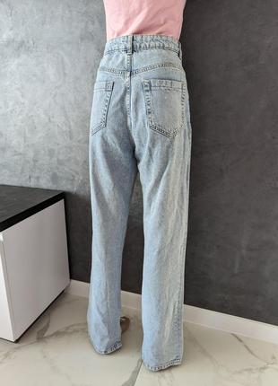 Прямые джинсы с разрезами2 фото