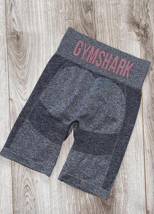 Шортики gymshark