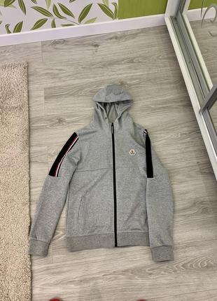 Крутая олимпийка moncler