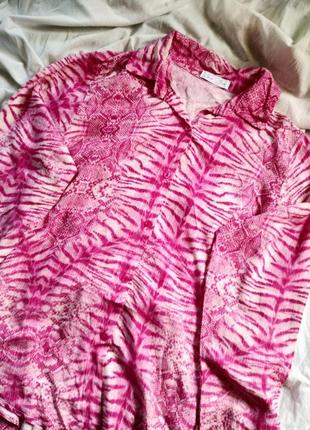 Розпродаж!трендова рожева сорочка в леопардо-зміїному стилі із шовку з довгими рукавами