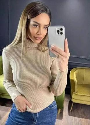 Жіночий вкорочений гольф в рубчик