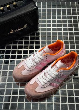 Шикарная стильная женская обувь кроссовки налобный топ новинка adidas samba pink2 фото