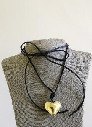 12-150 чокер-шнурок з підвіскою серце завязка на шею с кулоном сердце3 фото