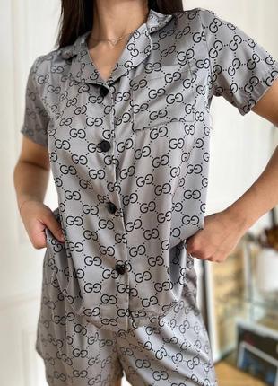 Шелковая пижама премиум качества шорты и рубашка6 фото