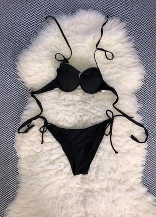 Купальник раздельный с плотной чашкой косточками рюшами завязки