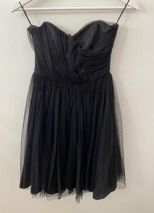 Пишне маленьке чорне плаття asos розмір хс