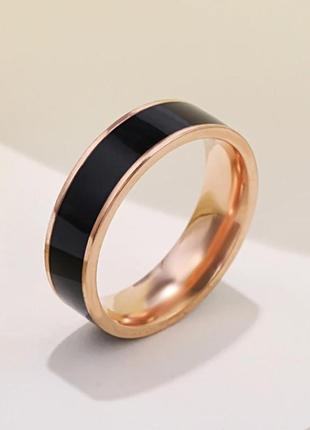 Медаль кольцо с черной эмалью обручала чепная эмаль медзолото розовое купить обручальное кольцо с черной вставкой фораджо медсплав1 фото