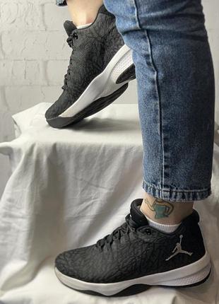 Кроссовки nike air jordan b. fly black2 фото