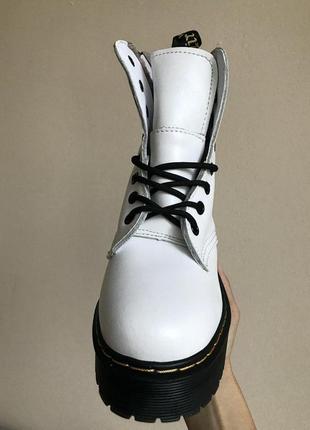 Жіночі черевики dr martens в білому кольорі без хутра (36-40)💜4 фото