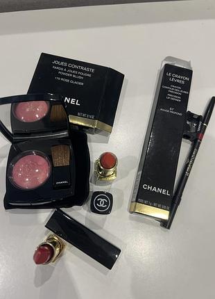 chanel Tweed-Jacke помада румяна олівець
